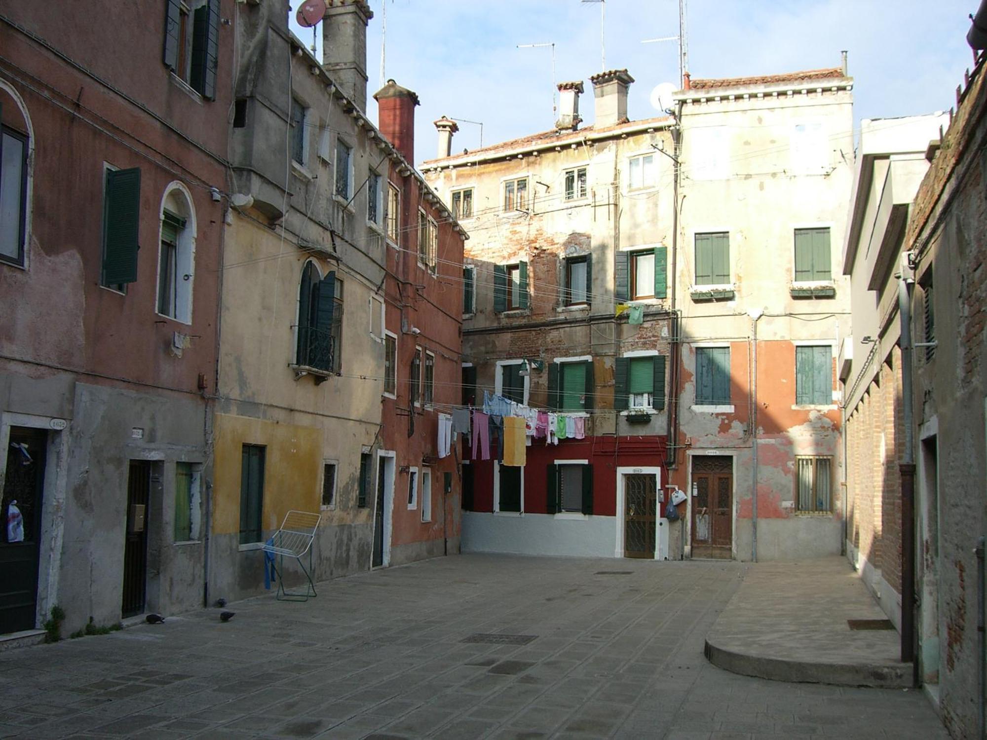 Veneziacentopercento Nicoli Apartment Luaran gambar