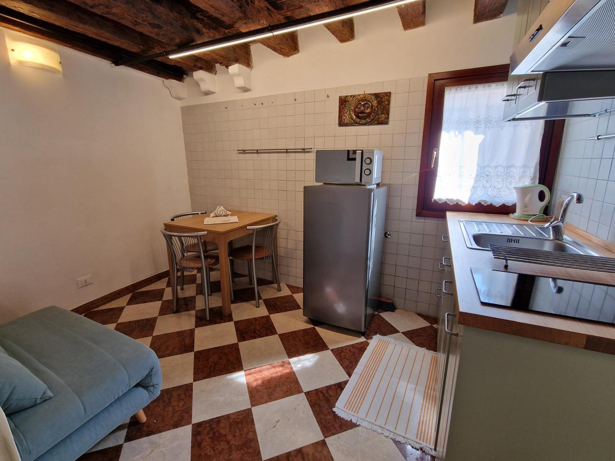 Veneziacentopercento Nicoli Apartment Luaran gambar