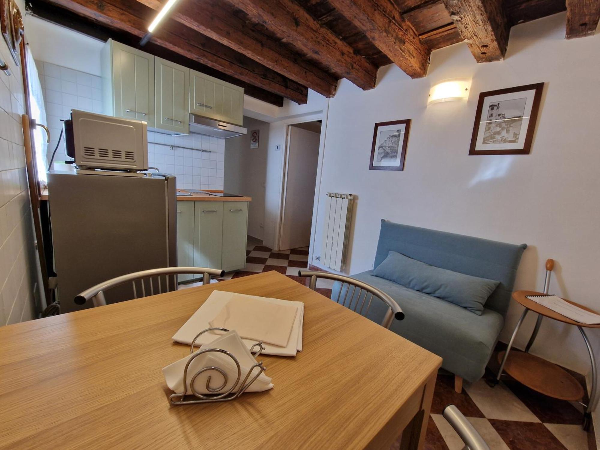Veneziacentopercento Nicoli Apartment Luaran gambar